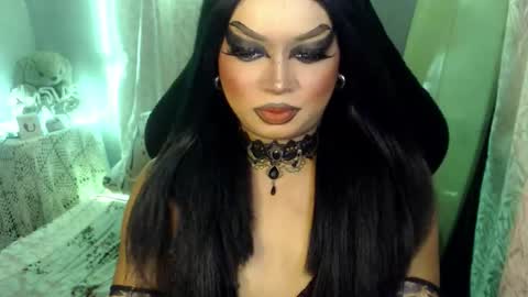 Snapshot of cj_parker69 chatting on 4, 6, 2026 QUEEN CESS online show from 4, 6, 2026