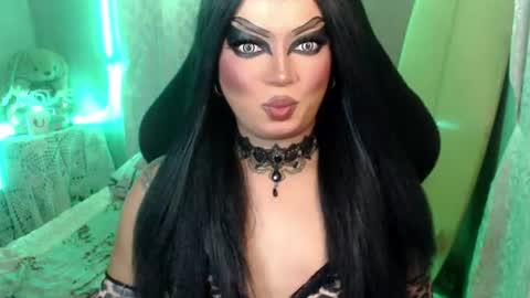 Snapshot of cj_parker69 chatting on 21, 6, 2026 QUEEN CESS online show from 21, 6, 2026
