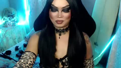 Snapshot of cj_parker69 chatting on 26, 6, 2026 QUEEN CESS online show from 26, 6, 2026