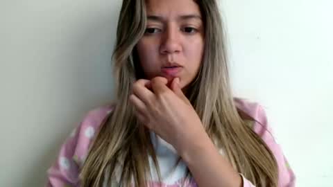 clair_of online show from 13, 4, 2026