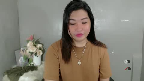 CLAIRE online show from 1, 2, 2025