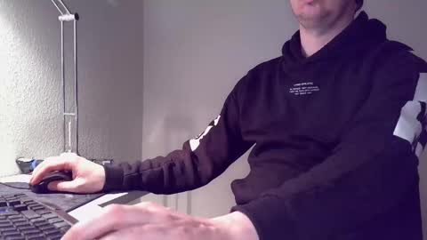 clamshive7 online show from 22, 3, 2026