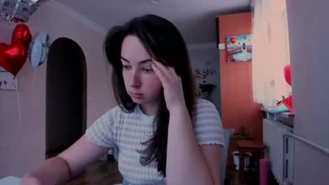 clandes_tina online show from 10, 7, 2026