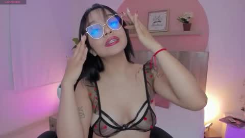 C L A R A online show from 16, 12, 2025