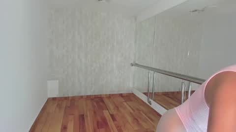 Clara  online show from 28, 12, 2024