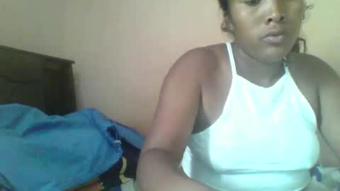 Snapshot of clarah0123 chatting on 24, 11, 2025 Clarah0123 online show from 24, 11, 2025