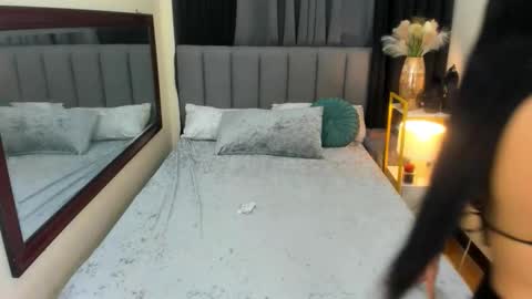 clarahedy online show from 8, 1, 2026