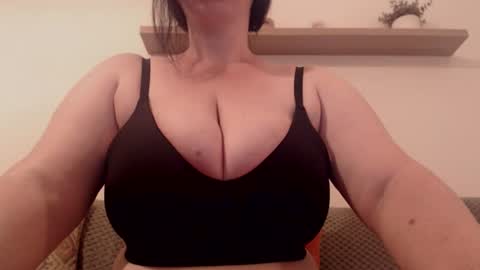 Clara online show from 13, 6, 2026