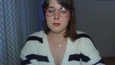 Clara online show from 27, 4, 2026