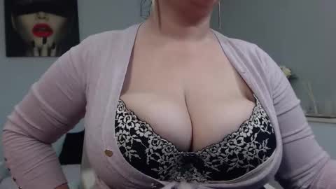 Clara online show from 20, 9, 2025