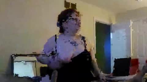 Snapshot of clarbrit561 chatting on 27, 3, 2026 Clarbrit561 online show from 27, 3, 2026