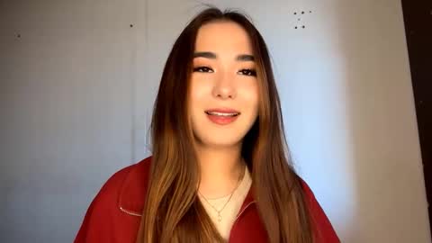 Snapshot of claribelatienza chatting on 27, 9, 2025 Yuna online show from 27, 9, 2025