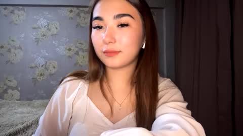 Snapshot of claribelatienza chatting on 30, 9, 2025 Yuna online show from 30, 9, 2025