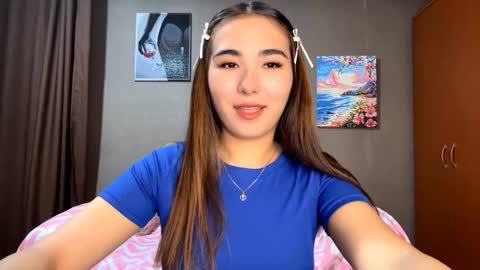 Snapshot of claribelatienza chatting on 24, 10, 2025 Yuna online show from 24, 10, 2025