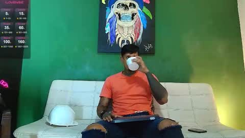 Snapshot of clark__ken chatting on 14, 1, 2026 Juanpaindependent model online show from 14, 1, 2026