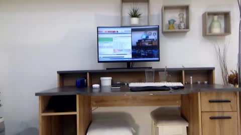 Snapshot of classy_medeeea chatting on 23, 12, 2024 Deea xxx online show from 23, 12, 2024