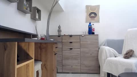 Snapshot of classy_medeeea chatting on 3, 1, 2025 Deea xxx online show from 3, 1, 2025