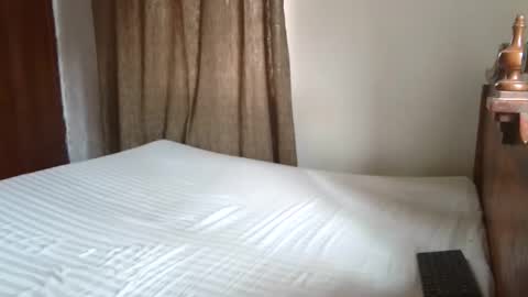 Snapshot of classyhornybabe chatting on 17, 10, 2025 Angel online show from 17, 10, 2025