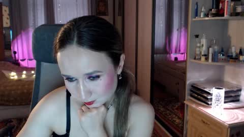 classyinna online show from 7, 11, 2025