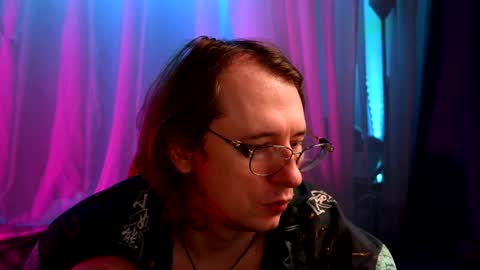 Claudia Cyberfox and Elon online show from 2, 12, 2025