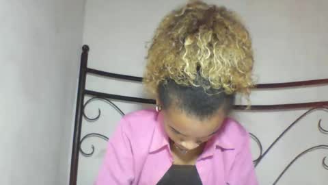 Snapshot of claudiannah chatting on 14, 4, 2026 claudianne online show from 14, 4, 2026