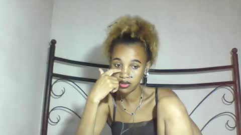 Snapshot of claudiannah chatting on 3, 5, 2026 claudianne online show from 3, 5, 2026