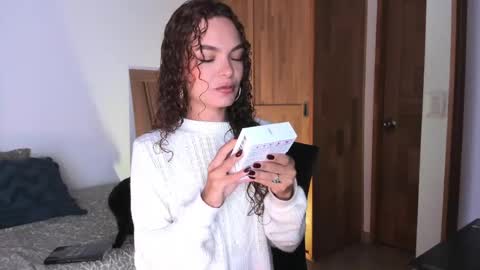 Snapshot of claudiarivera_1 chatting on 14, 4, 2026 Claudia Rivera online show from 14, 4, 2026