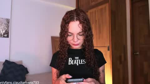 Snapshot of claudiarivera_1 chatting on 19, 5, 2026 Claudia Rivera online show from 19, 5, 2026