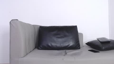    online show from 5, 3, 2025