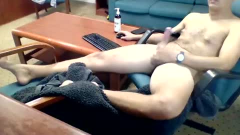 Snapshot of clayyalc2 chatting on 4, 7, 2026 clayyalc2 online show from 4, 7, 2026
