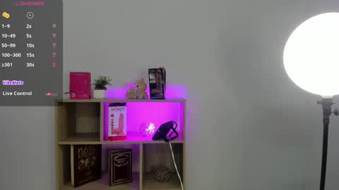 Cleo Adams online show from 18, 9, 2025