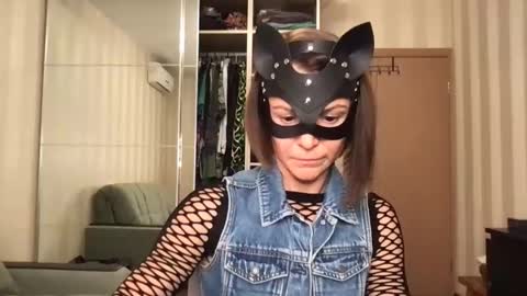 Snapshot of cleo_catra chatting on 24, 9, 2025 cleo_catra online show from 24, 9, 2025