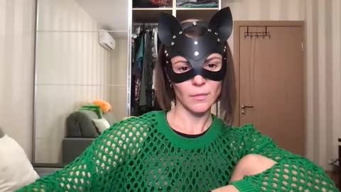 Snapshot of cleo_catra chatting on 30, 9, 2025 cleo_catra online show from 30, 9, 2025