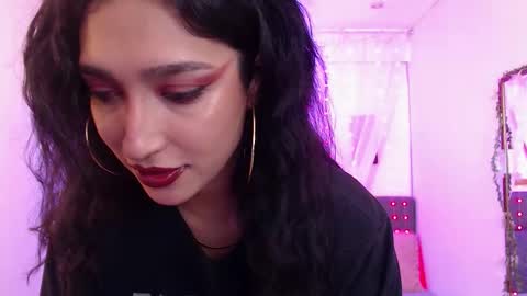 Cleo  online show from 8, 10, 2025