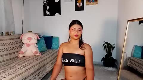 cleo_hills online show from 22, 12, 2024