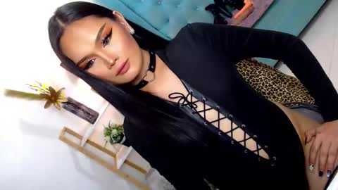 Cleo online show from 26, 11, 2025