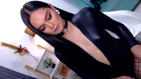 Cleo online show from 6, 5, 2026