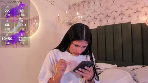 Cleopatra online show from 6, 1, 2025