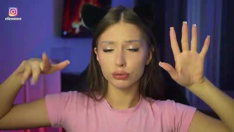 Snapshot of cleose chatting on 2, 3, 2026 Cleo online show from 2, 3, 2026