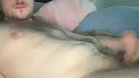 Snapshot of cliffsxproductions chatting on 16, 11, 2025 cliffsxproductions online show from 16, 11, 2025