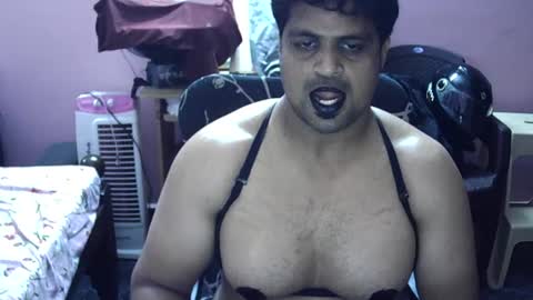 Snapshot of clitorisgspot69 chatting on 9, 3, 2025 Raj online show from 9, 3, 2025