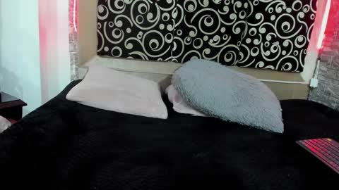 Snapshot of cloe66 chatting on 19, 2, 2025 cloe66 online show from 19, 2, 2025