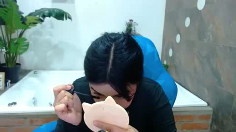 CLOE  online show from 29, 7, 2026