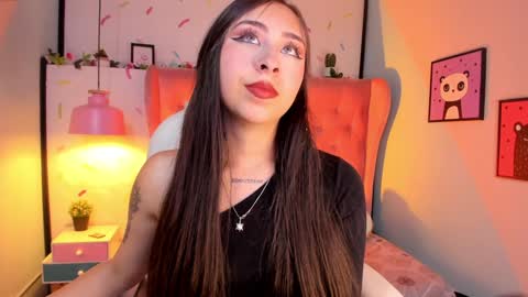 Cloe  online show from 25, 1, 2025