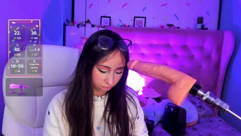 Cloe  online show from 29, 1, 2025