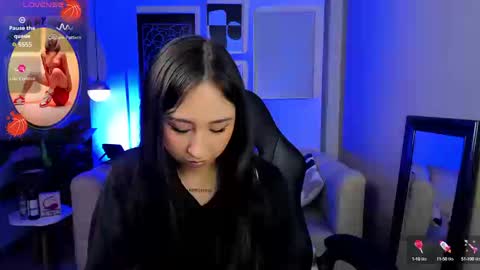 Cloe  online show from 11, 9, 2025