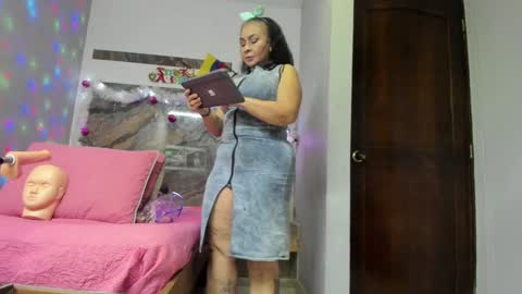 CLOE online show from 19, 12, 2024