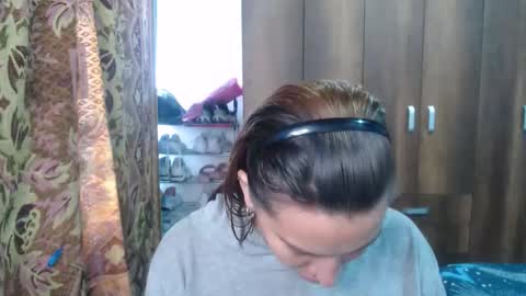 Snapshot of cloepregnant25 chatting on 8, 1, 2026 cloepregnant25 online show from 8, 1, 2026