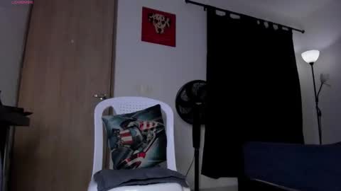 Snapshot of cloudy_pigdude chatting on 21, 3, 2026 CRISTIAN online show from 21, 3, 2026