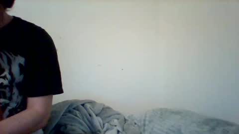 cloudyystarr666 online show from 8, 2, 2025